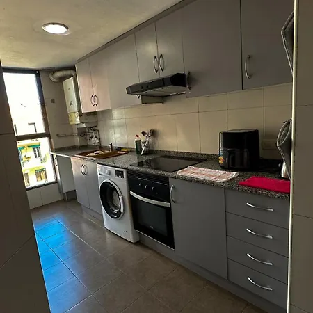 Alojamiento منزل للإقامة